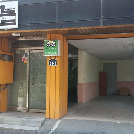 Oxbloodk Hostel Gwangju Metropolitan City Exterior photo